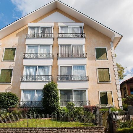 Locar-In Gramado - 200 M Da Rua Coberta Apartment Екстериор снимка
